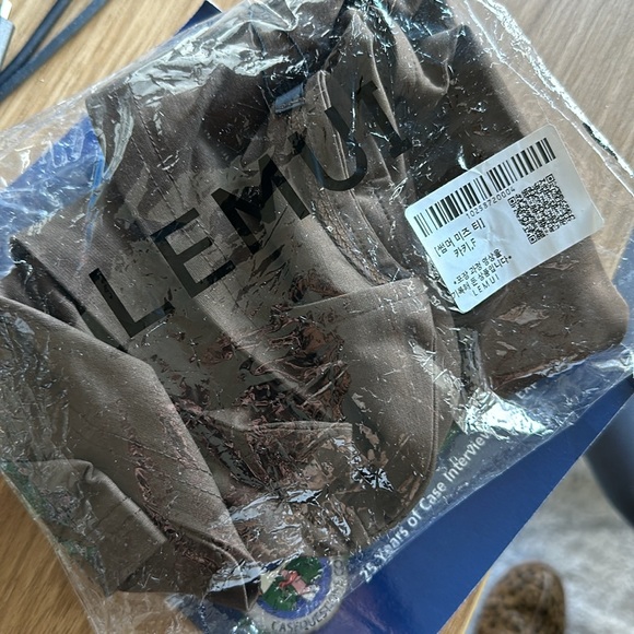 NWT LEMUI Square neck TSHIRT OLIVE/Khaki - Picture 5 of 6